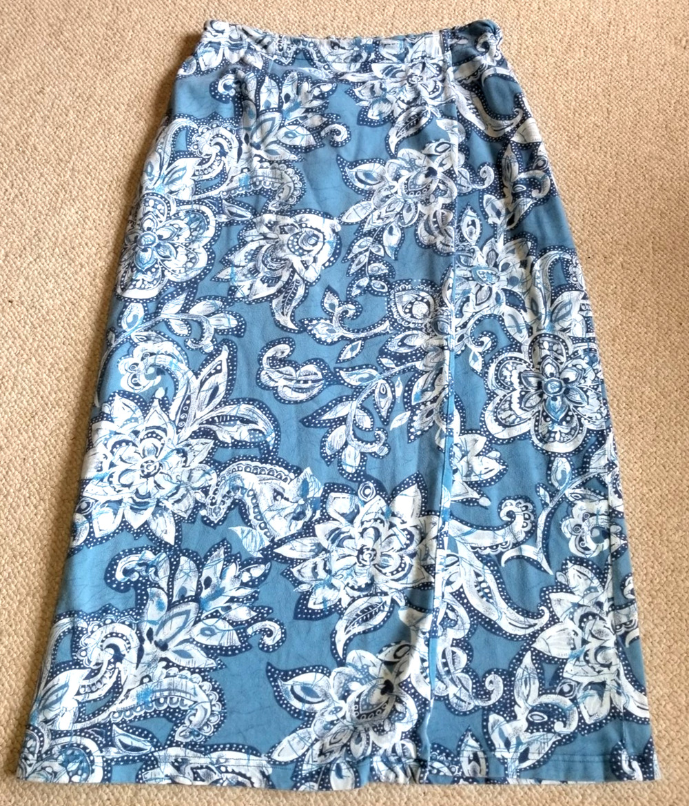 VINTAGE Womens Skirt-COLDWATER CREEK-blue floral cotton knit midi faux wrap-M